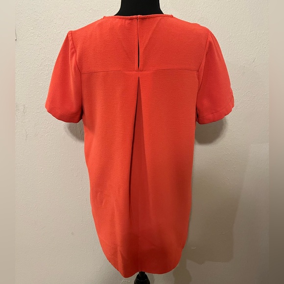 Madewell Women's Crepe Tailored Tee Blouse In Coral Orange Size M NWT - Picture 2 of 5